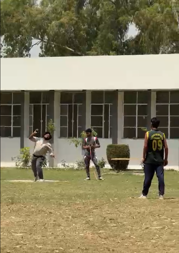 Ball Throw Competition